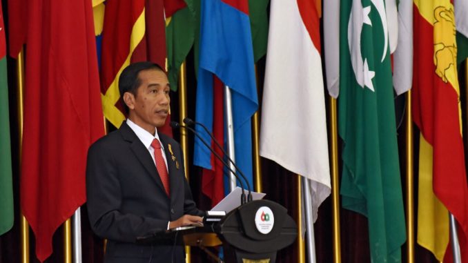 (DISINFORMASI): Jokowi Izinkan WNA Untuk Mendirikan Ormas