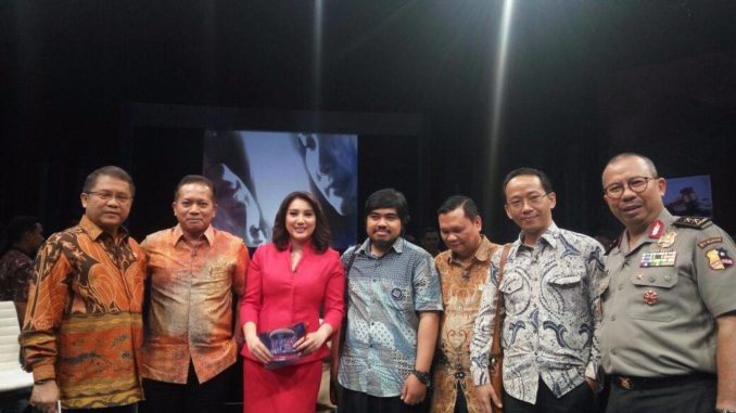 [INFORMASI] Hoax Politik dan (Minimnya) Keteladanan Elit